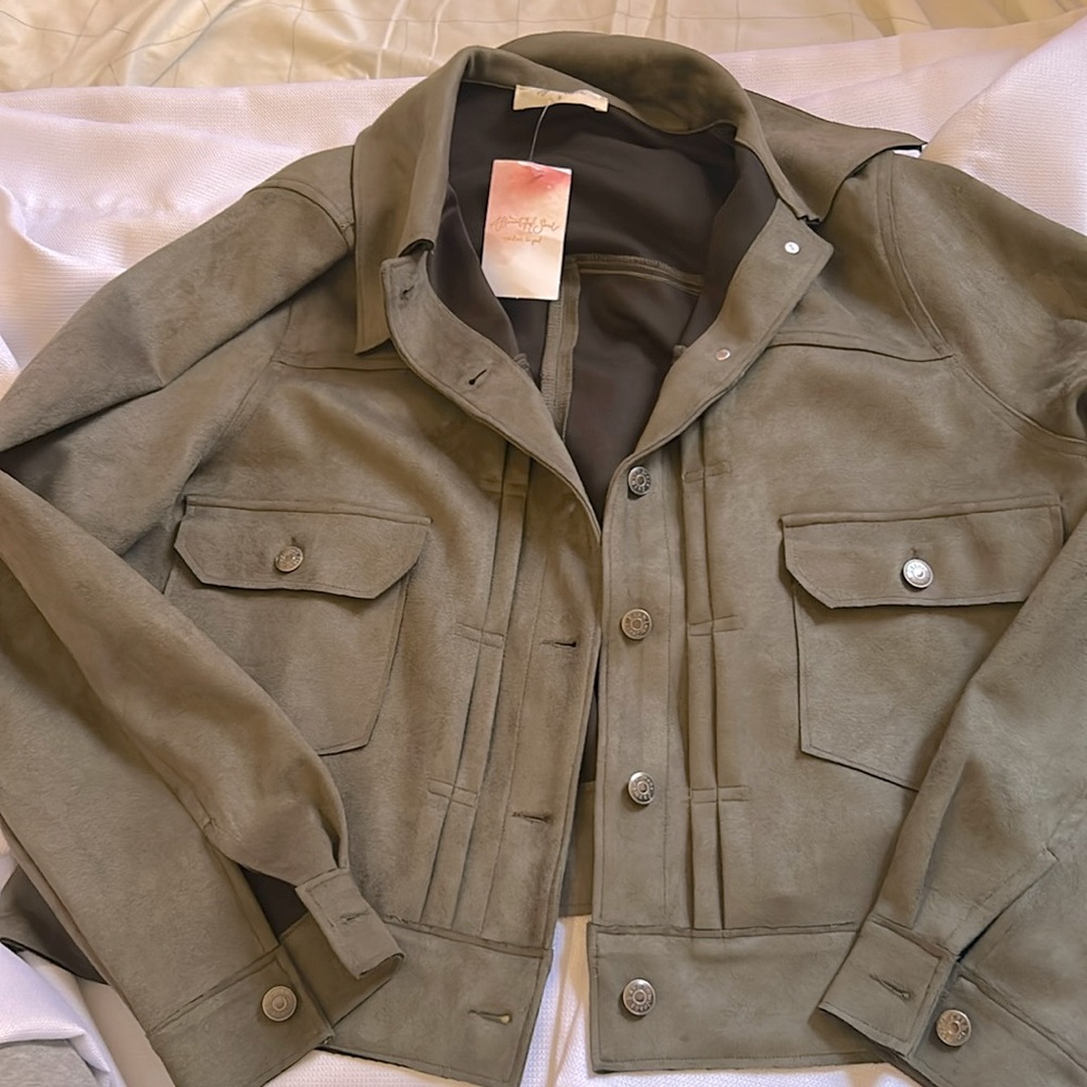 Suede Olive lightweight bomber style jacket. Arula/A Beautiful Soul. Size 2XL